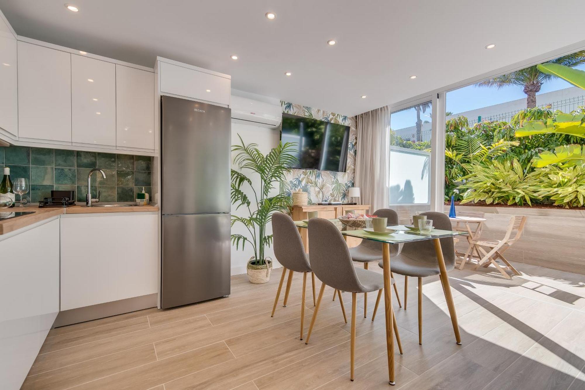 Home2Book Stylish Tropical Apt Terrace & Pool マスパロマス エクステリア 写真
