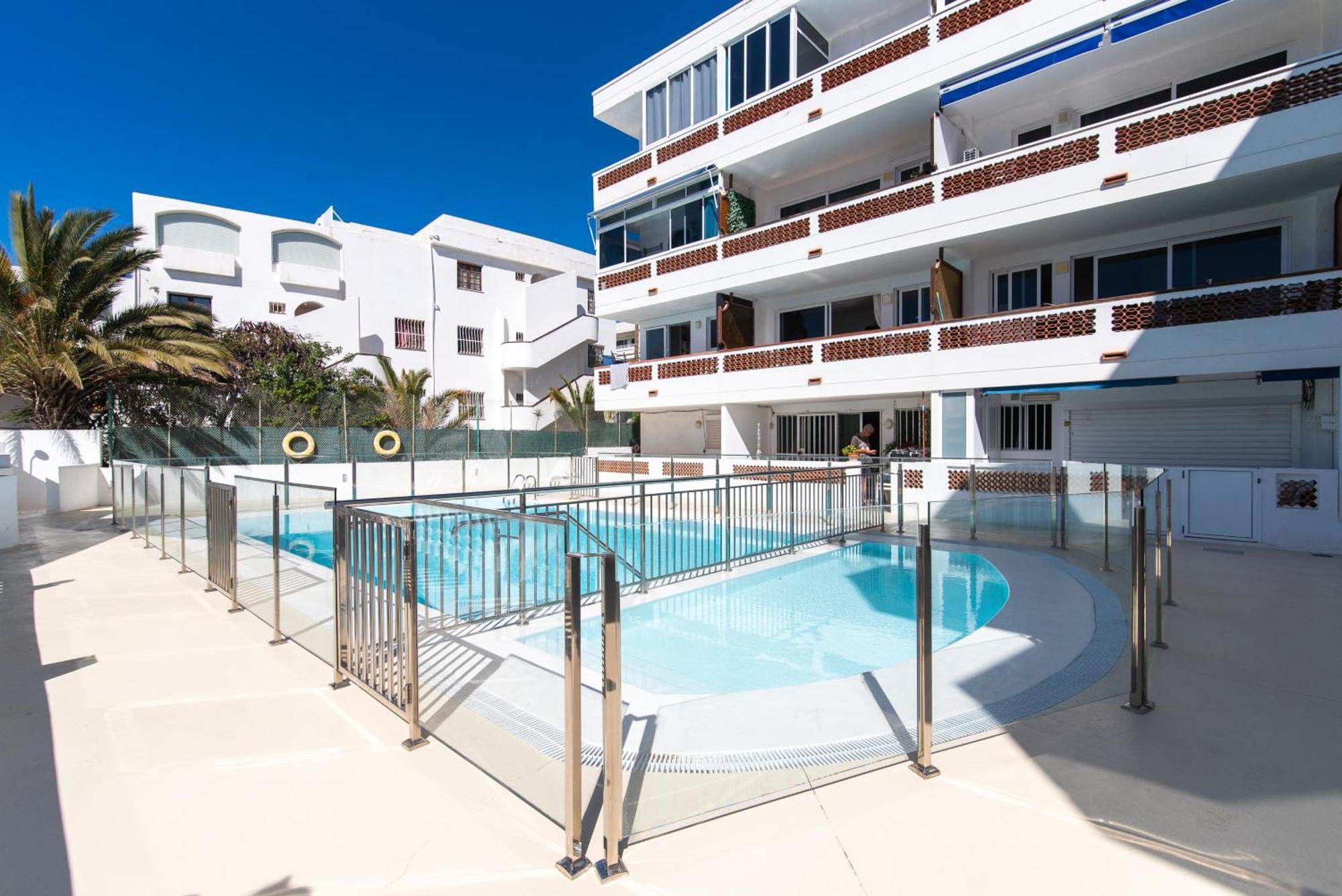 Home2Book Stylish Tropical Apt Terrace & Pool マスパロマス エクステリア 写真
